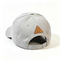Étiquette en cuir PU avec logo personnalisé imprimé en gros pour jeans, vestes, casquettes de camionneur en maille et accessoires de sacs