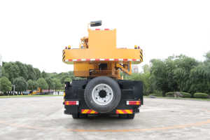 Haute performance 55 tonnes camion <span class=keywords><strong>grue</strong></span> TC550C5 camion <span class=keywords><strong>mobile</strong></span> <span class=keywords><strong>grue</strong></span> prix d'usine à vendre - Product Image 6