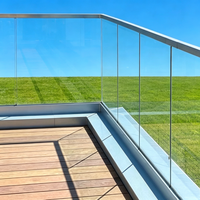 Système de garde-corps en verre à profil en U en aluminium moderne pour la vente en gros, avec verre trempé de 10-12 mm pour escaliers de villa et balcons