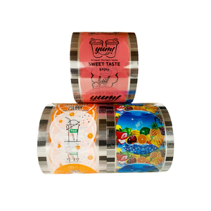 <span class=keywords><strong>Film</strong></span> d'étanchéité en rouleau personnalisé, imprimé, souple, brillant, de qualité alimentaire, pour gobelets à bubble tea, café, eau minérale, vin, soda (BOPP, PET) - Product Image 2