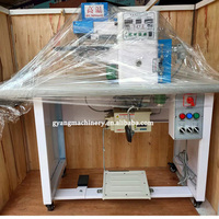 Machine automatique de pliage des bords pour produits en cuir, machine de pliage et de reliure des bords en cuir