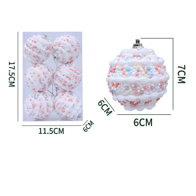 Boule de mousse à pois ondulés de couleur blanche