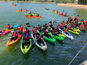 Vicking <span class=keywords><strong>kayak</strong></span> <span class=keywords><strong>pas</strong></span> <span class=keywords><strong>cher</strong></span> prix bas 1 personne pêche monoplace <span class=keywords><strong>kayak</strong></span> paddle lldpe matériel rotomoule assis sur le dessus <span class=keywords><strong>kayak</strong></span> - Product Image 5