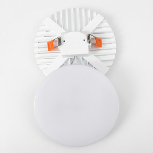 ไฟ LED แผงสี่เหลี่ยมสีขาว 24W ขั้ว E27 ป้องกันแสงสะท้อน เส้นผ่านศูนย์กลาง 12 ซม. 100V-265V วัสดุ PC+PP Ra85 รับประกัน 20000 ชั่วโมง 1 ปี - Product Image 1