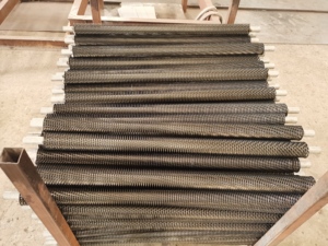 Échangeur de chaleur à serpentin en acier inoxydable sur mesure |   Échangeur de chaleur à ailettes résistant à la corrosion pour environnements difficiles - Product Image 3