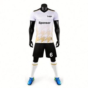 เสื้อฟุตบอลสั่งทำใหม่ปี 2026/27 ขายส่ง โพลีเอสเตอร์ 100% ไซส์ใหญ่พิเศษ ขายดี ชุดฝึกซ้อมฟุตบอลสำหรับทุกเพศ - Product Image 2