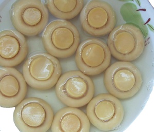 Champignons en boîte, 24 pièces, aliments en conserve - Product Image 1