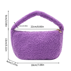 Nouveau sac de rangement Furry Girl Travel Essentials maquillage gonflé beauté pochette à fermeture éclair sac cosmétique moelleux grand logo personnalisé écologique - Product Image 3