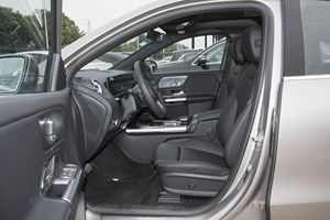 Venta caliente 2025 Ben-z EQA 260 Coche eléctrico puro Mano izquierda EV Vehículo 5 puertas 5 asientos SUV Prix En Chine Marque Chinoise para la venta - Product Image 5
