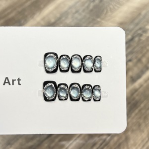 Ensemble de faux <span class=keywords><strong>ongles</strong></span> carrés courts en ABS à motif amande, style stiletto, avec délicates pointes françaises <span class=keywords><strong>pour</strong></span> femmes et adolescentes, application facile - Product Image 1