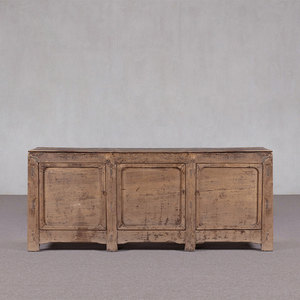 Buffet 3 portes en <span class=keywords><strong>bois</strong></span> massif vieilli TAILAI, style rustique campagnard, <span class=keywords><strong>console</strong></span> de rangement basse, écologique et durable - Product Image 1