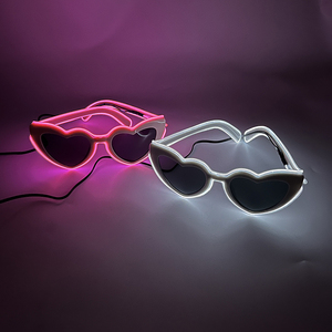 Gafas de Sol Retro de Corazón Rosa con Luces <span class=keywords><strong>LED</strong></span> Intermitentes para Mujer, Accesorios para Despedidas de Soltera, Decoraciones de Boda y Día de San Valentín - Product Image 4