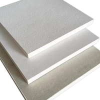 Panneau acoustique suspendu en fibre de verre avec grille de plafond pour plafonds intérieurs, hôtels, hôpitaux, supermarchés, appartements