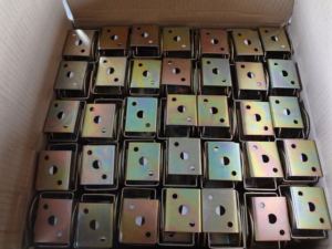 ขายดีที่สุดจากผู้ผลิต  ตัวแขวนคานเหล็กคาร์บอนสำหรับเชื่อมต่อไม้ ขนาด 50x58x70 มม. ปรับแต่งขนาดและโลโก้ได้ - Product Image 5