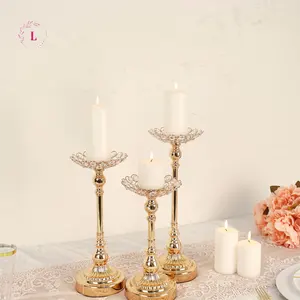 Luxury Decorating Vintage Tall Hurricanes Glass Floor Candelabra Brass Metal Christmas Candle Holders Set For Weddings