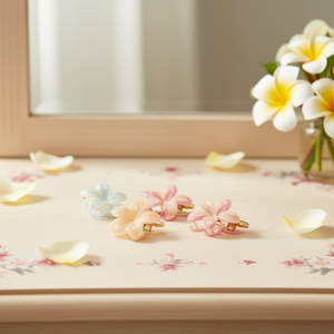 Fermaglio per capelli a forma di fiore di frangipani bicolore da 8 cm per donna, 2 pezzi per colore - Product Image 3