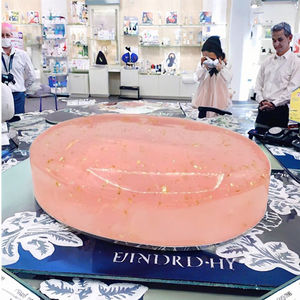 Jabón de Baño Herbal con Colágeno y Vitamina C, Jabón Facial Sólido Blanqueador para Piel Sensible, Hecho a Mano, con Oro de 24K, Venta al Por Mayor Personalizada - Product Image 4