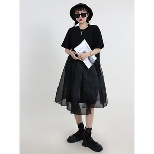 Nouvelle Robe Courte Noire Chic Française 2026 pour l'été, Style Patchwork Bouffant, Coupe Ample, Manches Courtes Bouffantes, Mini-Robe de Créateur - Product Image 3
