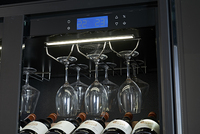Grande capacité 735L Refroidissement direct du vin, de la bière et des boissons Réfrigérateur électrique avec porte en verre autoportant pour usage domestique