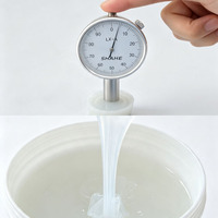 Caoutchouc de silicone liquide utilisé pour la fabrication de moules artisanaux, semi-transparent, réglable en couleur et hautement flexible