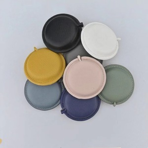 Ruban à mesurer rond en cuir PU personnalisé avec logo, 1,5 m (60 pouces), souple, pour couture et souvenirs, vente en gros usine - Product Image 2