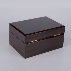 Luxury Elegant Protective Eco-Friendly Rectangle Wooden <b>Watch</b> Storage <b>Case</b> with MDF Material Gift Box - Product Image 5