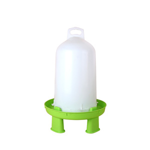 Handige Plastic Pluimvee Drinker Fabriek Directe Verkoop Perfect Voor Kippen, Vogels En Kwartels Landbouwmachines