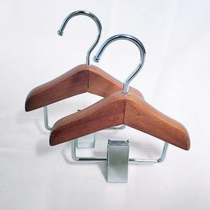 <span class=keywords><strong>Petit</strong></span> <span class=keywords><strong>cintre</strong></span> pour animaux de compagnie DS4779 <span class=keywords><strong>cintre</strong></span> pour vêtements pour chiens avec pince crochets pour vêtements pour animaux de compagnie pince pour jupe de bébé <span class=keywords><strong>en</strong></span> <span class=keywords><strong>bois</strong></span> massif Mini <span class=keywords><strong>cintre</strong></span> <span class=keywords><strong>en</strong></span> <span class=keywords><strong>bois</strong></span> <span class=keywords><strong>cintre</strong></span> pour animaux de compagnie - Product Image 3