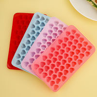 Nouveau moule en silicone jetable écologique 3D en forme de nuage à 55 cavités pour la décoration de chocolat, de bonbons, de biscuits, de gâteaux, outils de pâtisserie