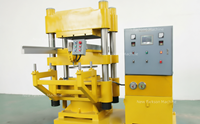 Presse hydraulique à colonne la plus vendue pour la vulcanisation du caoutchouc, idéale pour les dalles de sol en caoutchouc haute densité et les tapis de protection CE