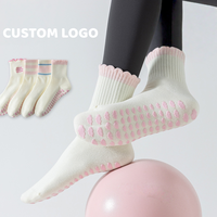 Chaussettes de yoga et de Pilates tricotées personnalisées POPSOX avec logo, antidérapantes, avec grip sur le bord, pour la danse en salle et les sports