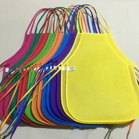 Tablier jetable personnalisé pour adulte à bavoir non tissé hot pot tablier en tissu non tissé bavoir pour peinture pour enfants tablier jetable anti-salissure