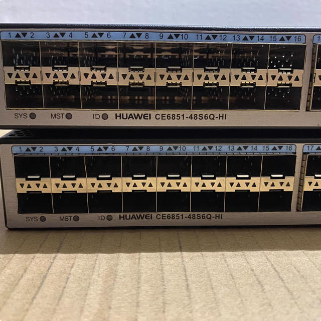 Original Used CE6851-48S6Q-HI Switch 48x10GE SFP+ & 6x40GE QSFP+ Network Data Center Ethernet Switch