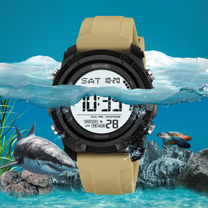 Skmei Digital Watch Military Green Silicone Strap 50m Waterproof Men's Outdoor Sport Watch With Dual Time Countdown Feature - Product Image 2