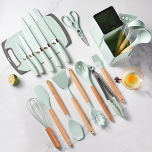 Ensemble d'ustensiles de cuisine en silicone 19 pièces, ensemble de couteaux avec tube de rangement, support de rangement pour couteaux couleur paille de blé - Product Image 1