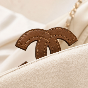 Prêt à expédier : Patchs de créateur en cuir premium, motif C entrelacé, élégants et prestigieux, pour sacs de luxe - Product Image 2