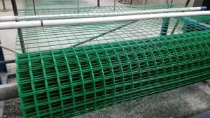 אירו רשת ביטחון גדר רשת ציפוי pvc 1.8 מטר כובע פוסט גבוה כובעים עבור חצים 50 מ "מ x 50 מ" מ 50x 100 מ "מ