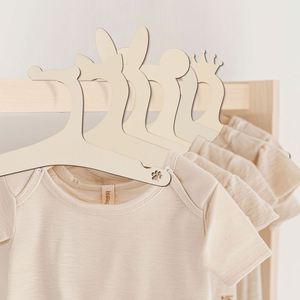 Wholesale Custom Creative Cartoon <b>Bear</b> Animal Shape Crafts 20PCS <b>Cute</b> Wooden Baby Clothing Hangers - Product Image 3