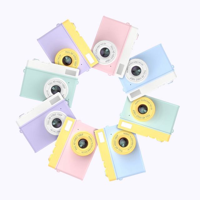 2026 Retro Mini Kids Camera with Built-In Games 2.0 Inch Screen 1080p HD 180 Wide Angle Recording Function-Fun Gift