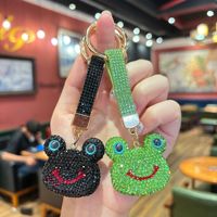 Porte-clés en alliage en forme de grenouille mignon, très tendance, avec strass étincelants, pendentif pour sac à main de femme pour les trajets quotidiens