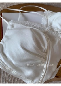 Soutien-gorge d'été rembourré en soie de mûrier à fines bretelles réglables sans fil, respirant, beauté du dos, vêtements d'extérieur, dentelle sans couture - Product Image 2