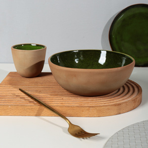 Tazón para Ensalada de Cerámica Rústica Estilo Vintage, con Logotipo Personalizado, Color Verde, Grande, para Uso en Hoteles, Ecológico - Product Image 1