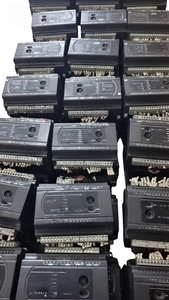 เซ็นเซอร์ควบคุม PLC S7-200 สมาร์ท PLC โมดูลยี่ห้อใหม่ 6ES7 288-3AQ04-0AA0 - Product Image 1