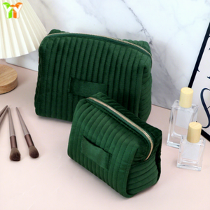 Petite Trousse de Toilette de Voyage Matelassée en Velours pour Femme, avec Fermeture Éclair, pour Rangement de Maquillage et Cosmétiques - Product Image 1