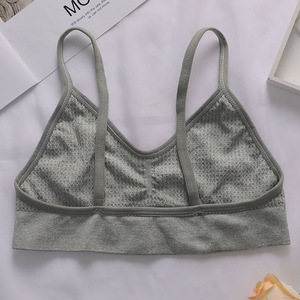 Soutien-gorge sans armatures pour femmes, dos élégant, simple et confortable, sans coutures, style débardeur, pour jeunes femmes, vente en gros - Product Image 4