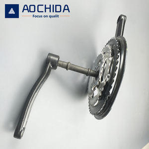 Roue à engrenage variable à <span class=keywords><strong>trois</strong></span> disques de qualité supérieure avec couvercle trou de manivelle carré manivelle de roue dentée de vélo en acier pignon de vélo - Product Image 4