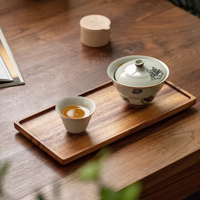 Plateau à thé rectangulaire en bois de noyer poli de style japonais moderne, idéal pour la maison, les cafés, et comme plateau jetable pour fruits et gâteaux lors de fêtes.