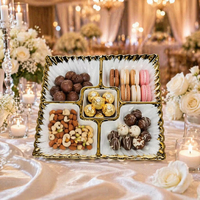 Service de vaisselle de luxe à bordure plume pour mariage, assiettes en porcelaine à rebord doré irrégulier pour banquets et traiteurs d'hôtels 5 étoiles (vente en gros)