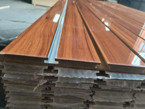 Panel de <span class=keywords><strong>MDF</strong></span> Ranurado con Recubrimiento UV de Alto Brillo, con Tiras de Aluminio Insertadas de 15mm, 16mm y 18mm, Lámina de <span class=keywords><strong>MDF</strong></span> <span class=keywords><strong>Ranurada</strong></span> con Melamina - Product Image 3