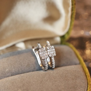 Pendientes Huggie de Oro Blanco Sólido de 18K Xinfly con Diamantes Naturales, Mosaico de Baguette, 0.27ct, Engaste Micro-Pavé, Joyería Fina - Product Image 3